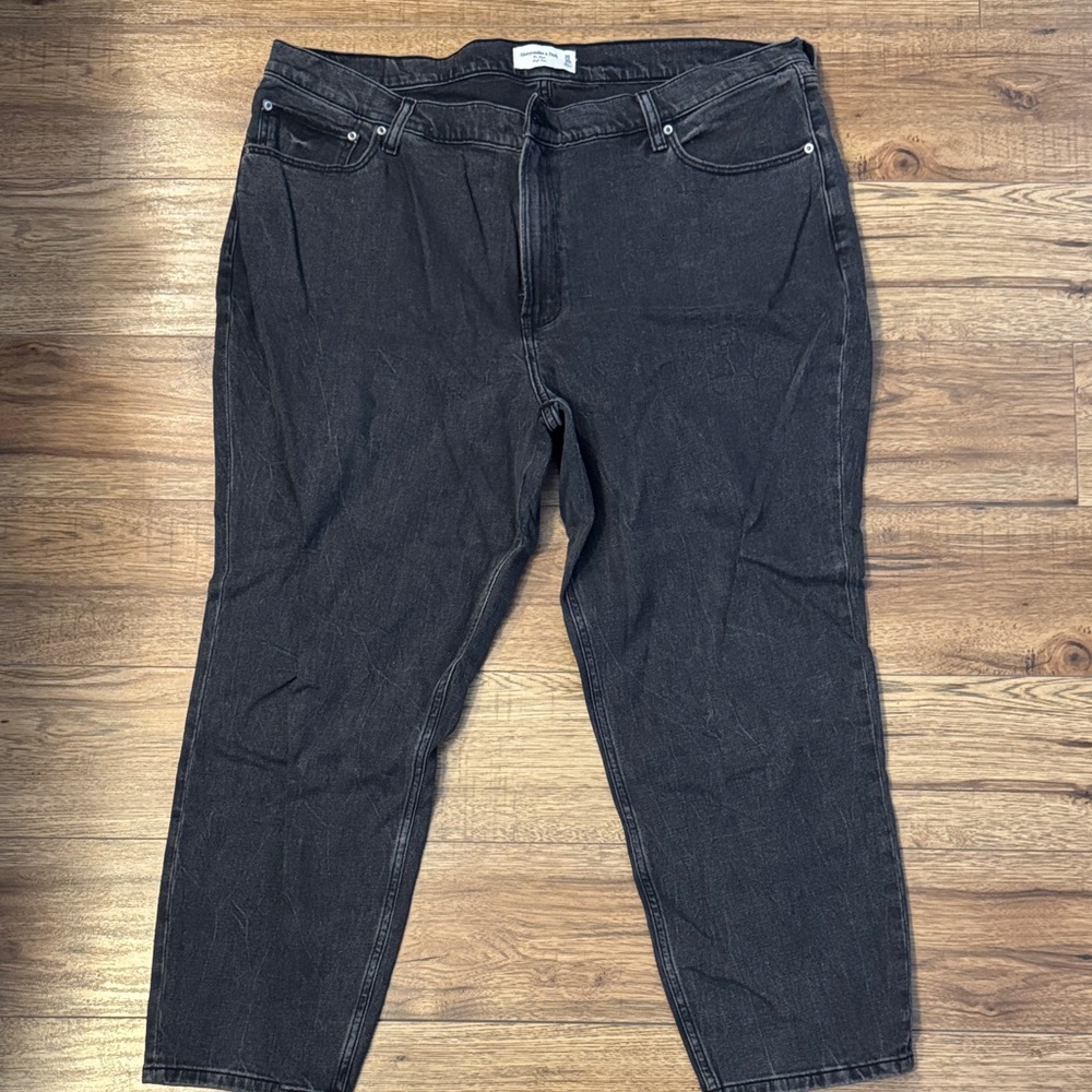Abercrombie & Fitch Dark Wash Jeans